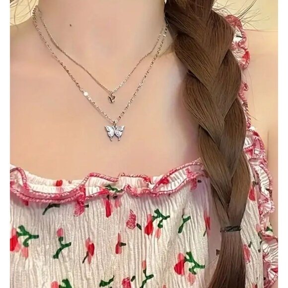 Double-Layer Butterfly Necklace Charm in Silvery/Golden - Picture 4 of 4